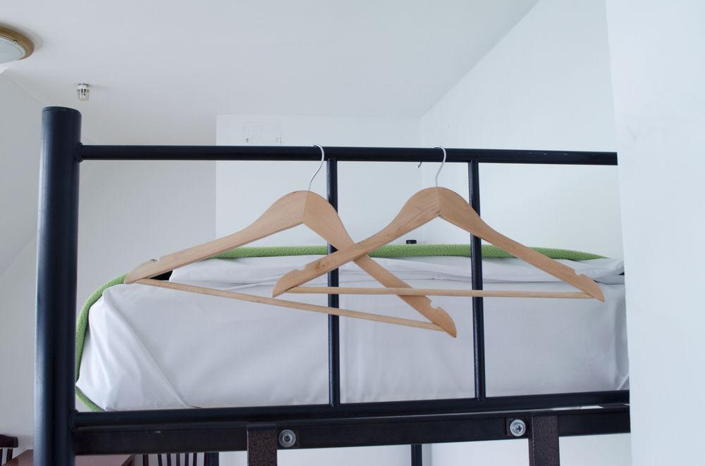 Red Nose Hostel With Self-Check In รีกา ภายนอก รูปภาพ